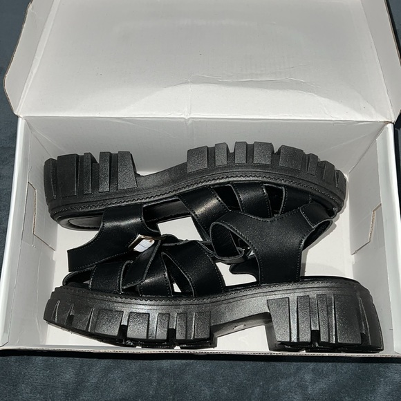 ‼️SOLD‼️ - Picture 4 of 4